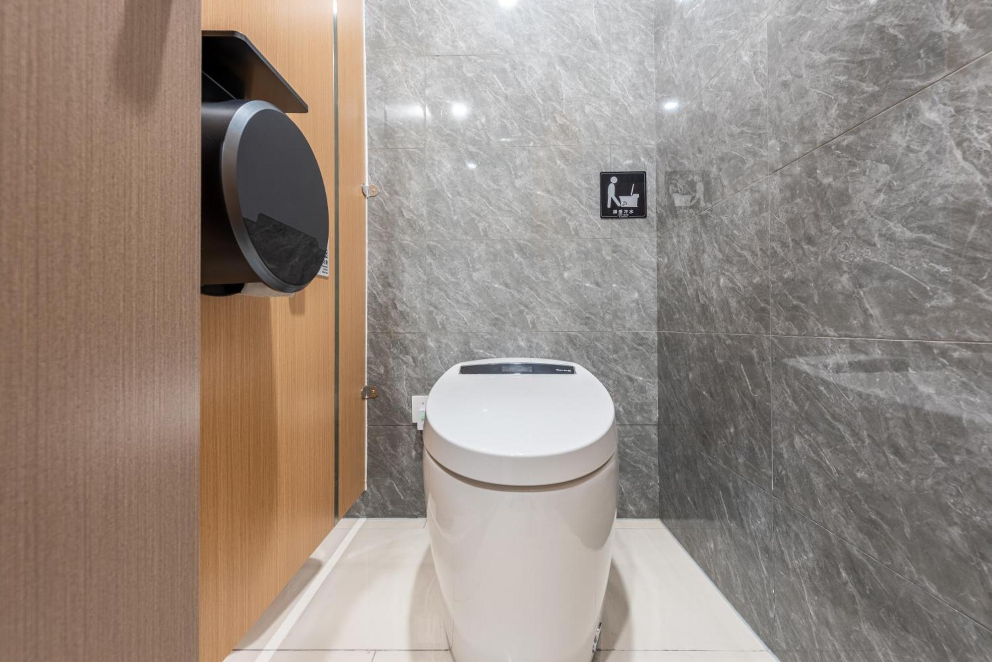 Lemon Hotel - Metro Line 1 Line 7 Changshu Road 200 Meters 샹하이 외부 사진