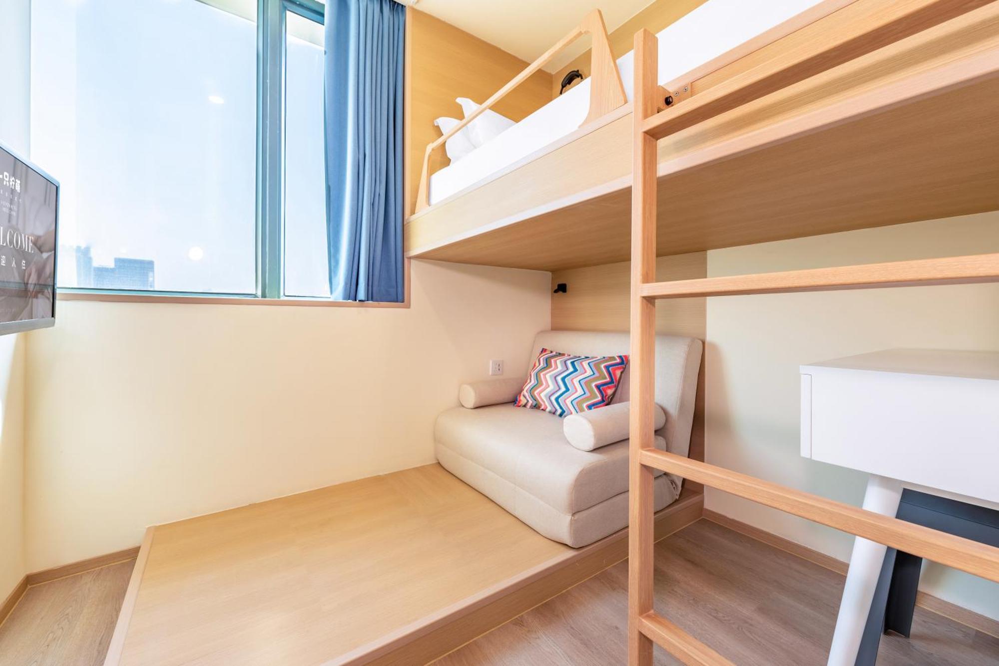 Lemon Hotel - Metro Line 1 Line 7 Changshu Road 200 Meters 샹하이 외부 사진