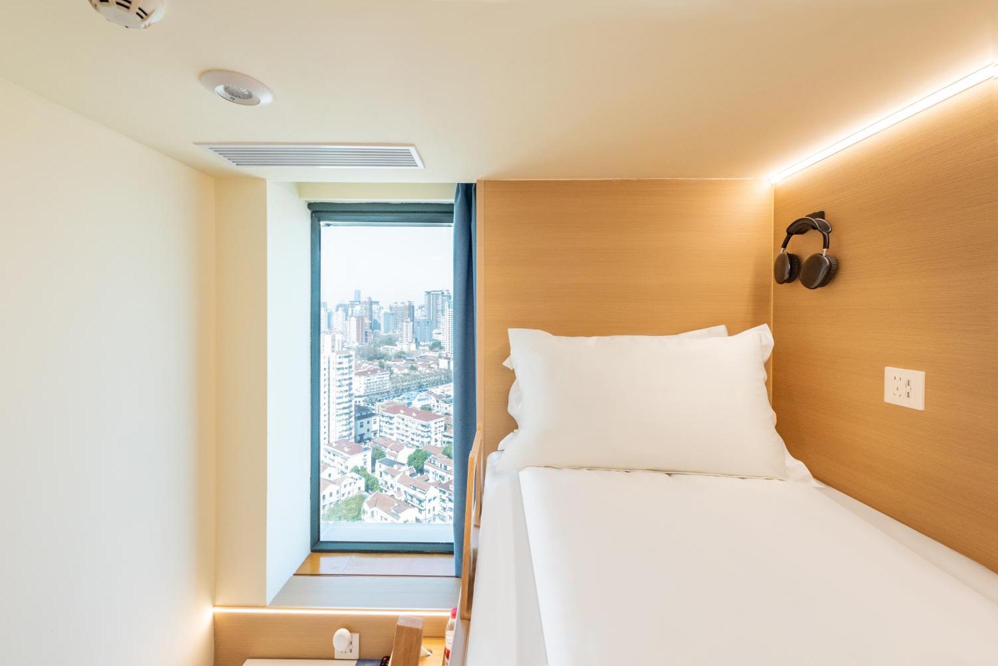 Lemon Hotel - Metro Line 1 Line 7 Changshu Road 200 Meters 샹하이 외부 사진